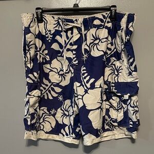 Arizona Jean Company Blue and White Floral Swim Trunks